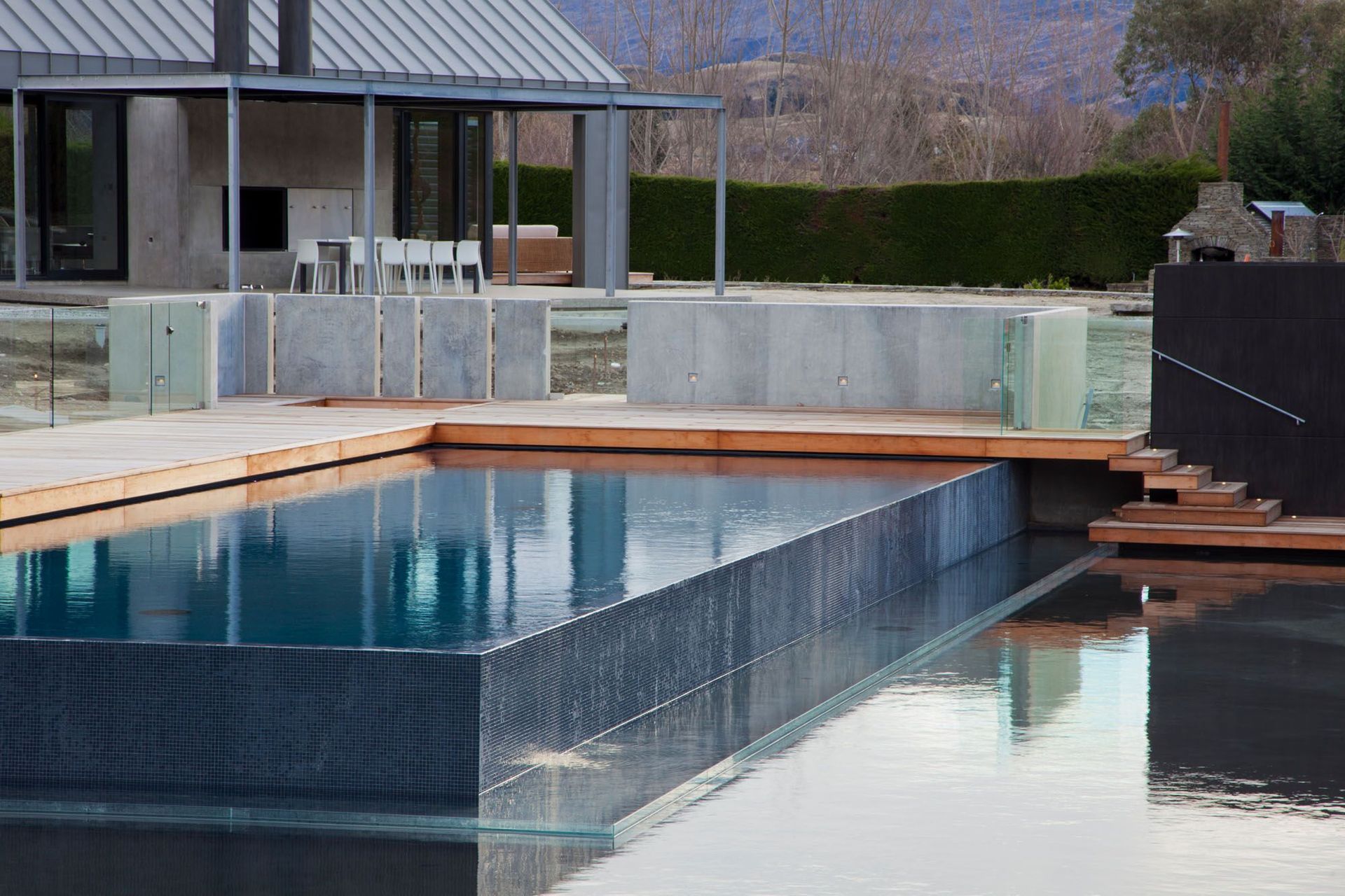 Both the pool and the lake have self-cleaning systems, minimising maintenance and ensuring the water is safe to swim in at all times.