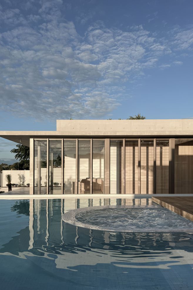 Louvred glazing compliments the glazing suites from AWS.