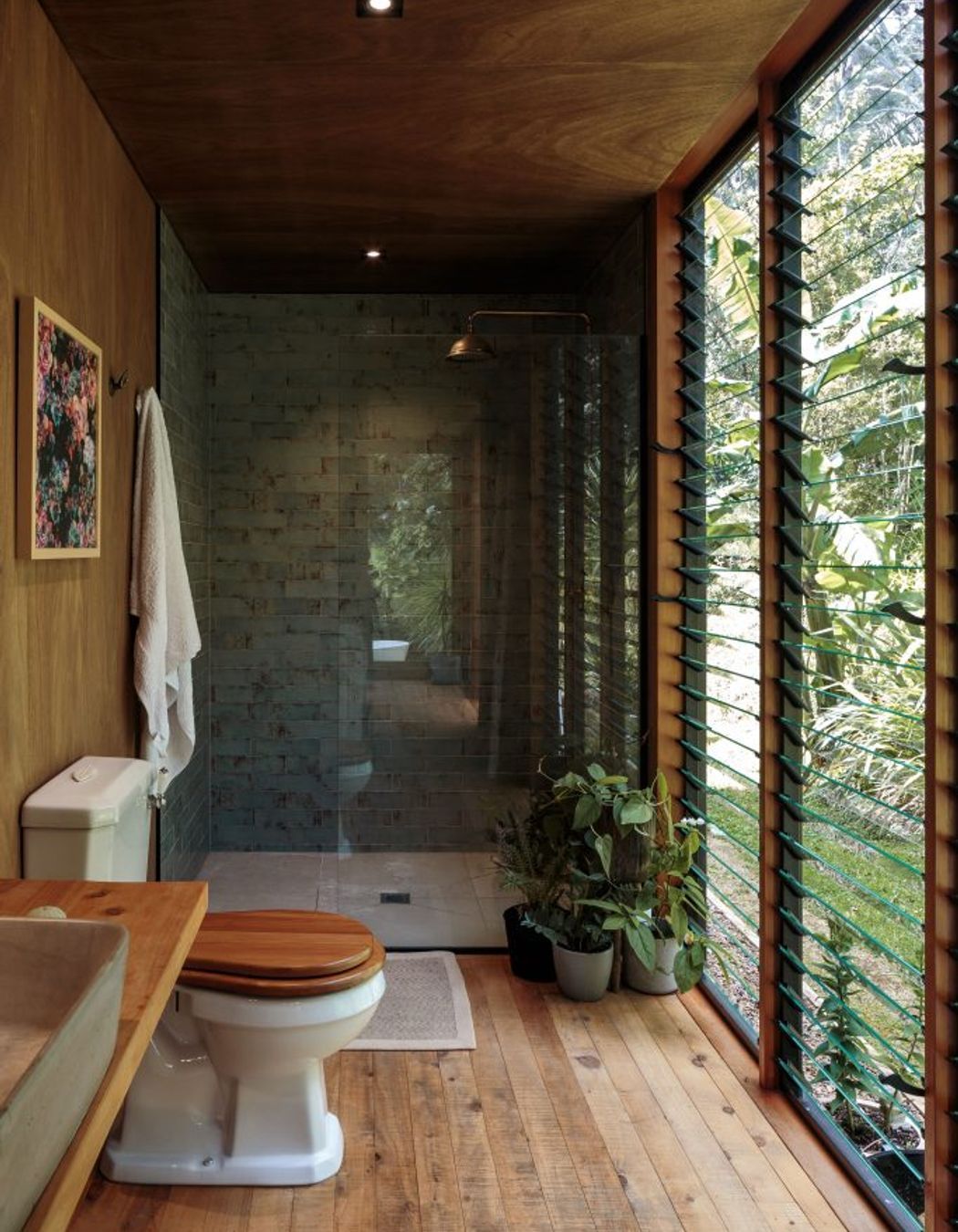 Glass louvres are a nod to the old architecture styles prevalent along the Thames coast.