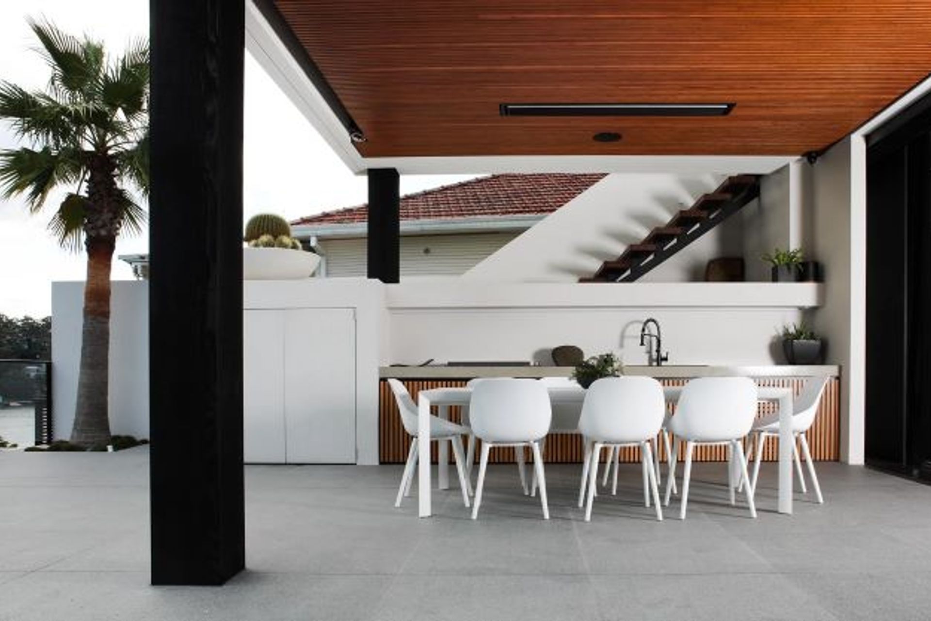 Oyster Bay House by Couvaras Architects, Bakker Built and Farrugia Design | Photography by Dorsen Creative