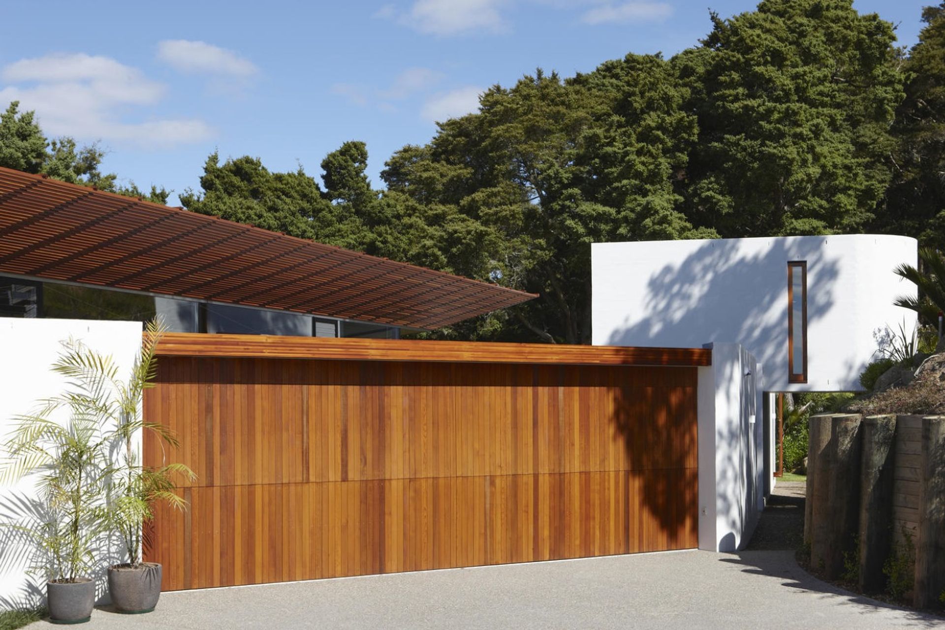 The Paihia House is full of designer features that bring another level of style and functionality to this home — Photography: Jackie Meiring