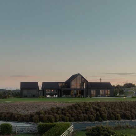 Beyond the grid, within paradise: Exploring the energy-efficient intent of a Pākiri home with Gen Less