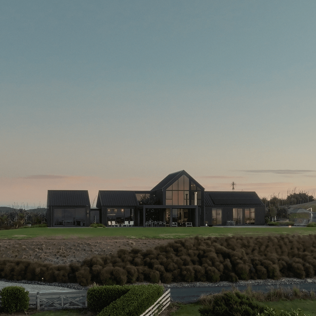 Beyond the grid, within paradise — Exploring the energy-efficient intent of a Pākiri home with Gen Less