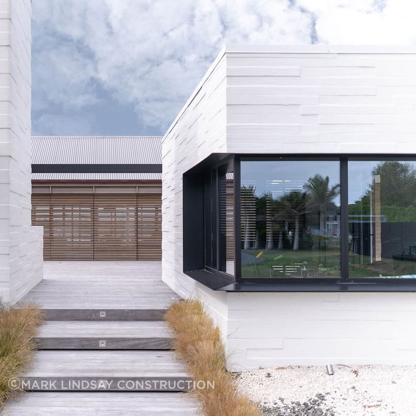 Point-Wells-House-Mark-Lindsay-Construction-Outdoor-Living.jpg