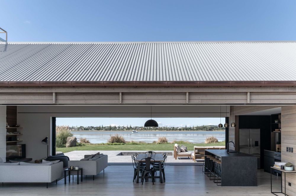 Point-Wells-House-Mark-Lindsay-Construction-Views.jpg
