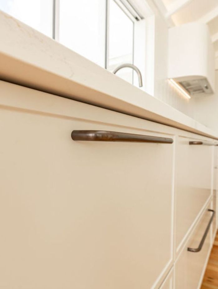 The design embraces current trends, particularly the resurgence of curves and organic shapes, but ensures that these elements are executed in a way that will stand the test of time.