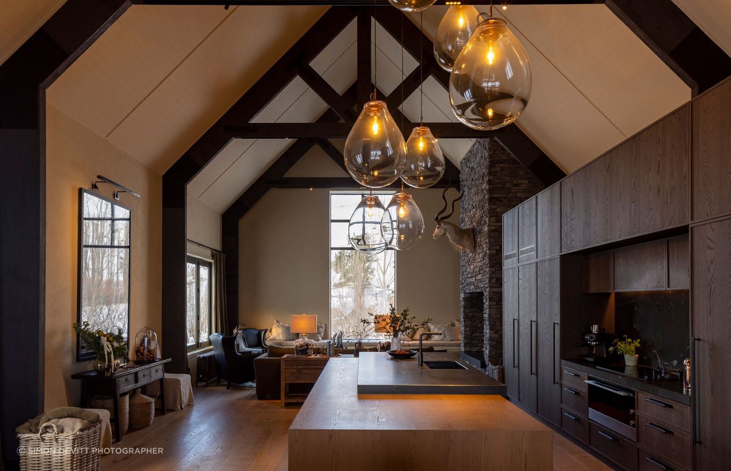 The great room in the main living building. Cardrona is quite remote and attendance on site during the build was limited by lockdowns, says Vee. “Everything had to be on the drawings. It had to be very clear and everything had to be ordered early.”