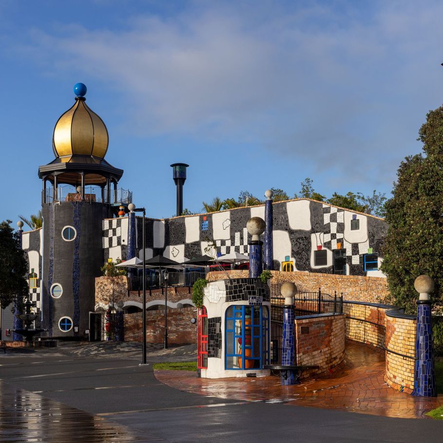 Freeform creation in thought-provoking new cultural centre