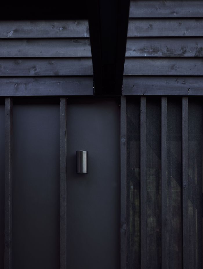 R60797-v3.jpg