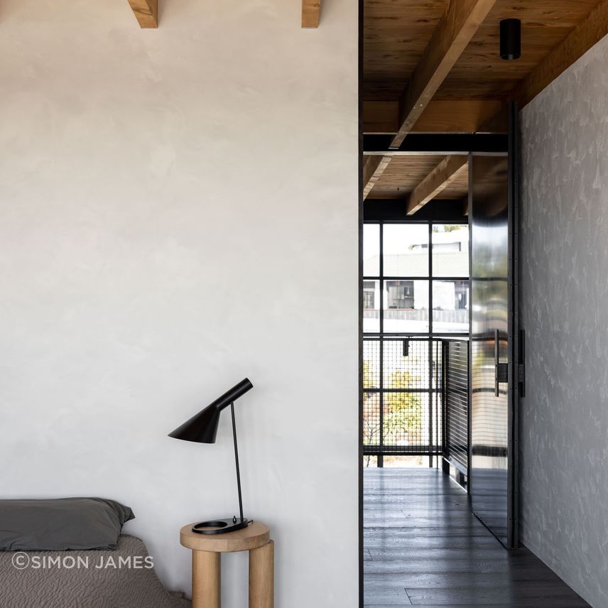 RED-BEACH-HOUSE-BEDROOM.jpg