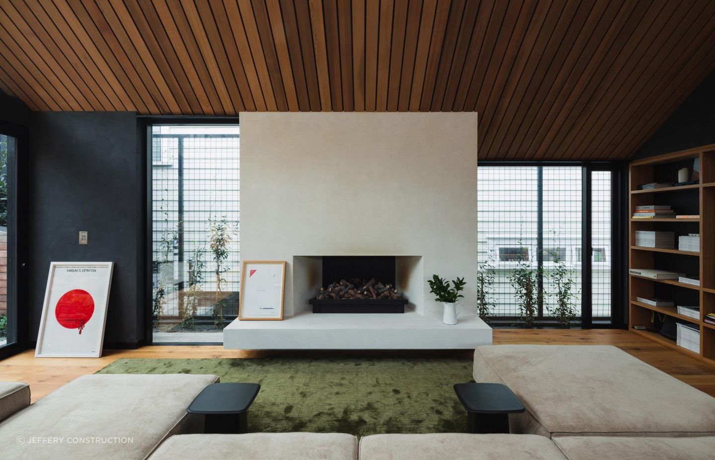 The beautifully appointed interiors are both bold and welcoming. | Photography: Jeremy Hooper