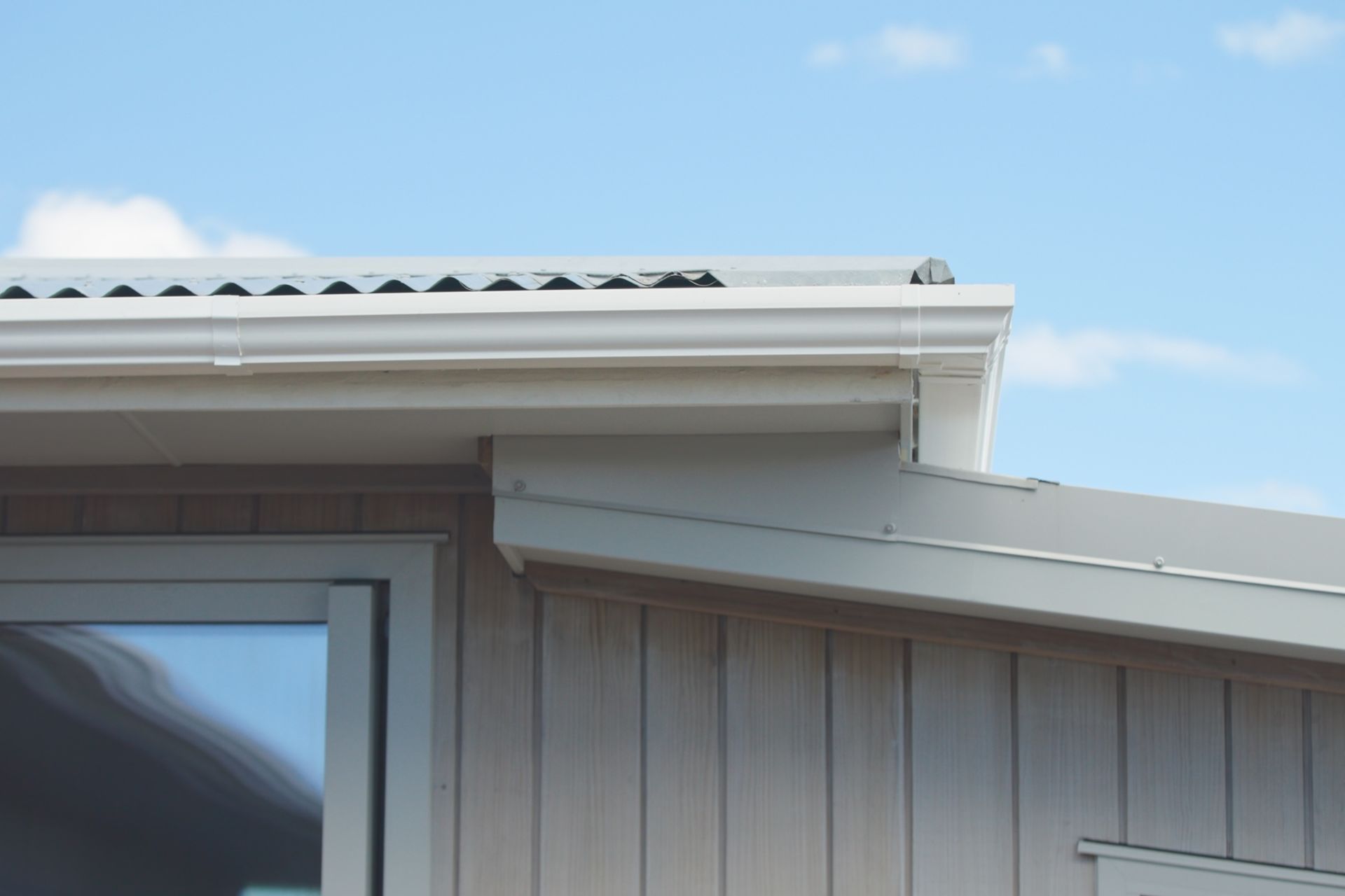 The tricky roof join between old and new was detailed by the architect using BIM.