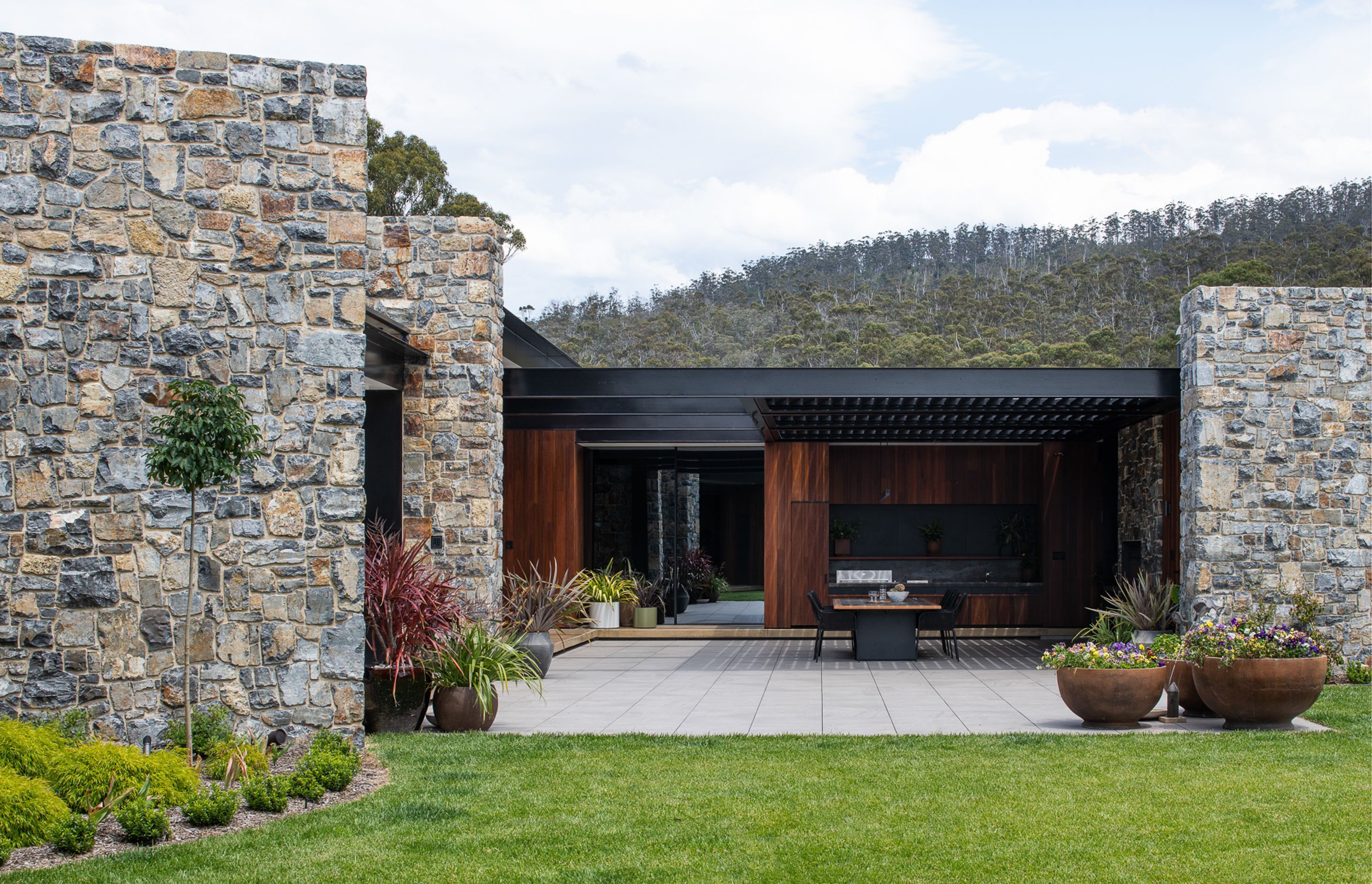 Tinderbox House by Studio Ilk | Photography by Anjie Blair