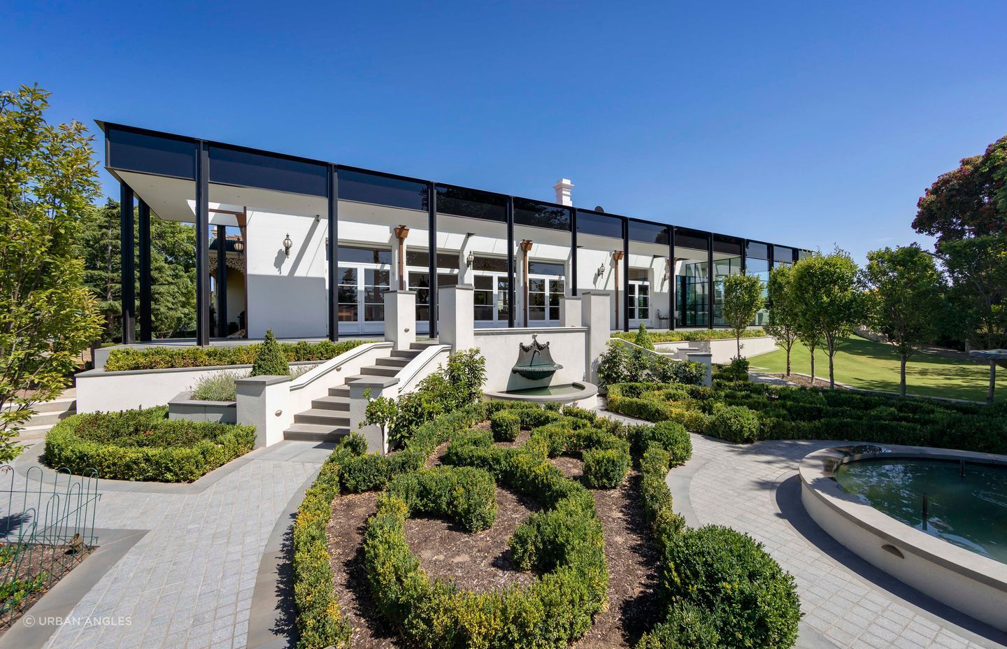 An Italianate garden is found on the eastern side of the residence.