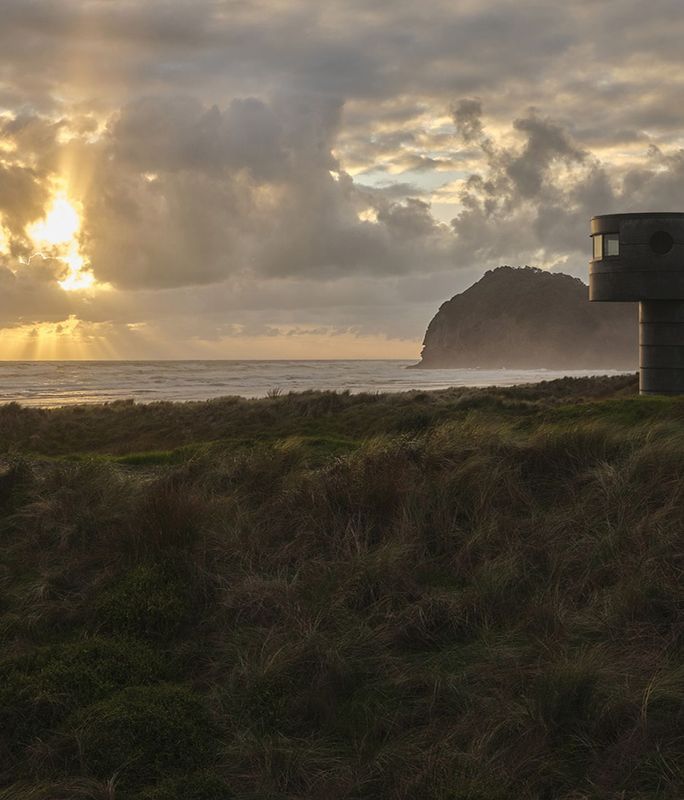 North Piha's sculptural surf life-saving tower is both a sanctuary and a stage