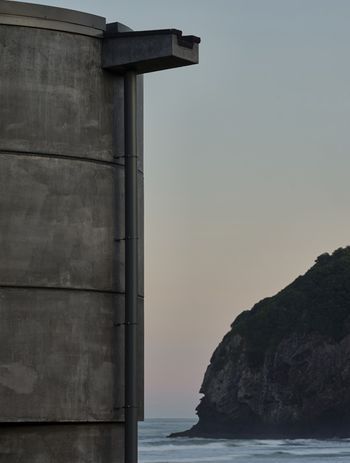 Te-Pae-North-Piha-Surf-Life-saving-Tower07.jpg