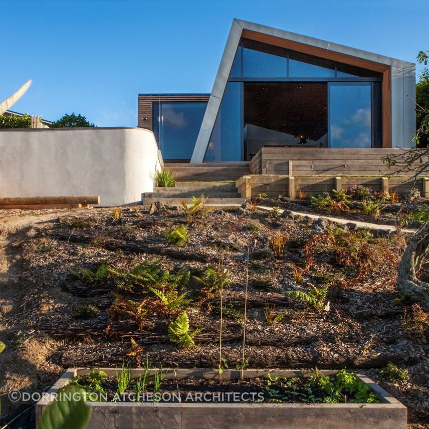 WINSOMERE-CRES-BRICK-HOME-DECK.jpg