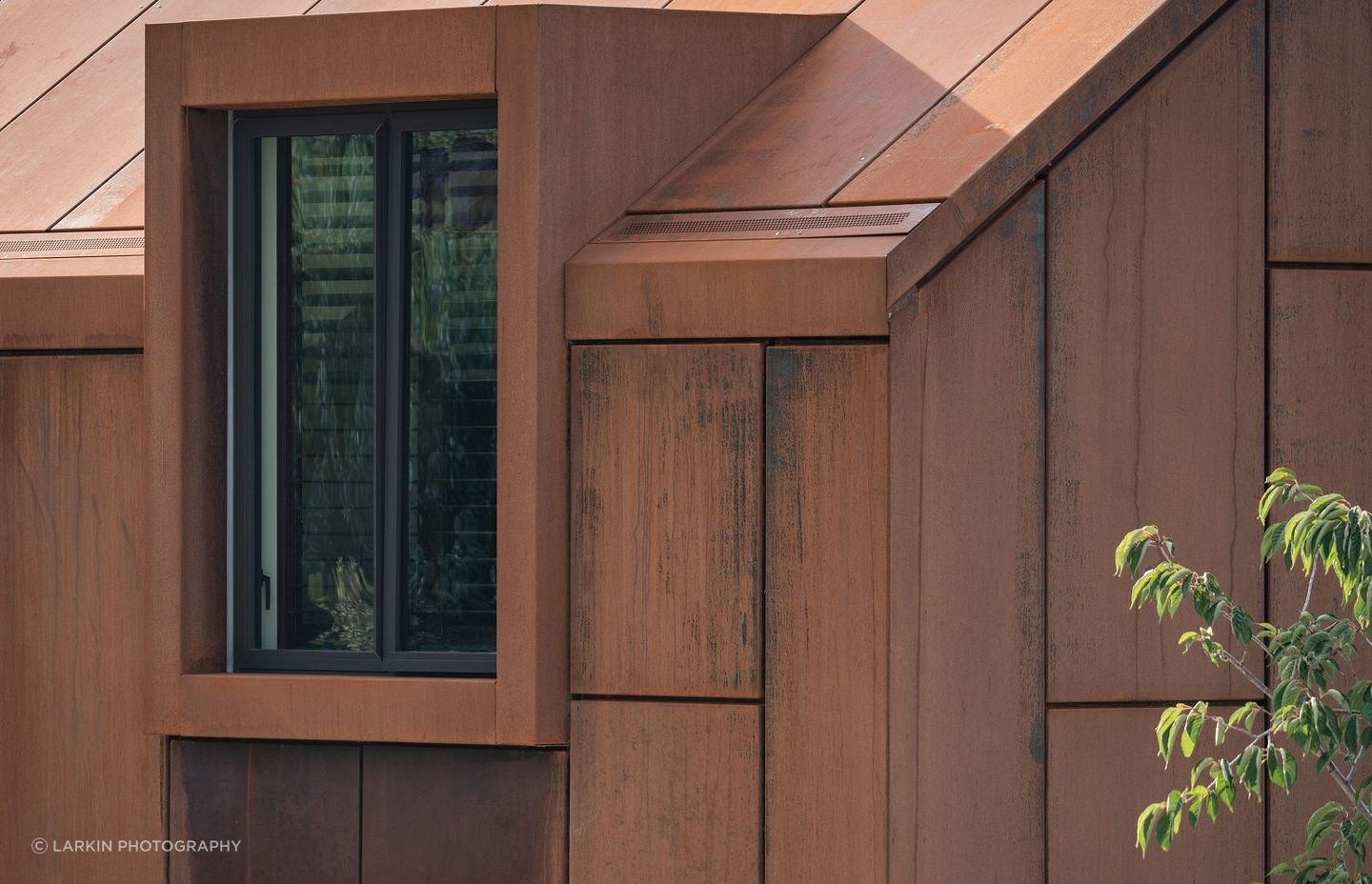 The builders had meticulous attention to detail in crafting the negative detail joins of the corten cladding.