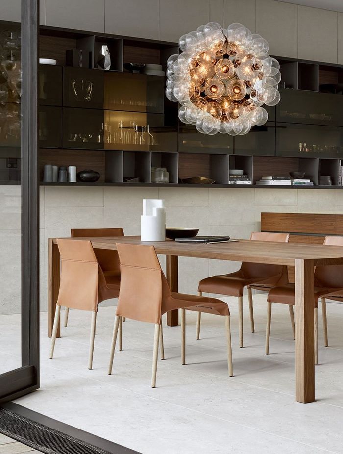 CR&S Varenna ‘Blade’ table by Poliform