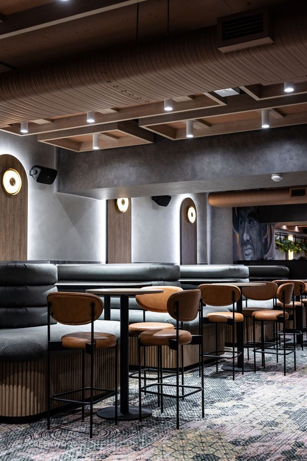 A uniquely vibrant space that ignites conversations in comfort.