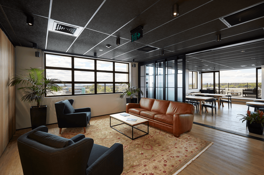 The top floor takes cues from the 1970s with joinery and room dividers that reference that era.
