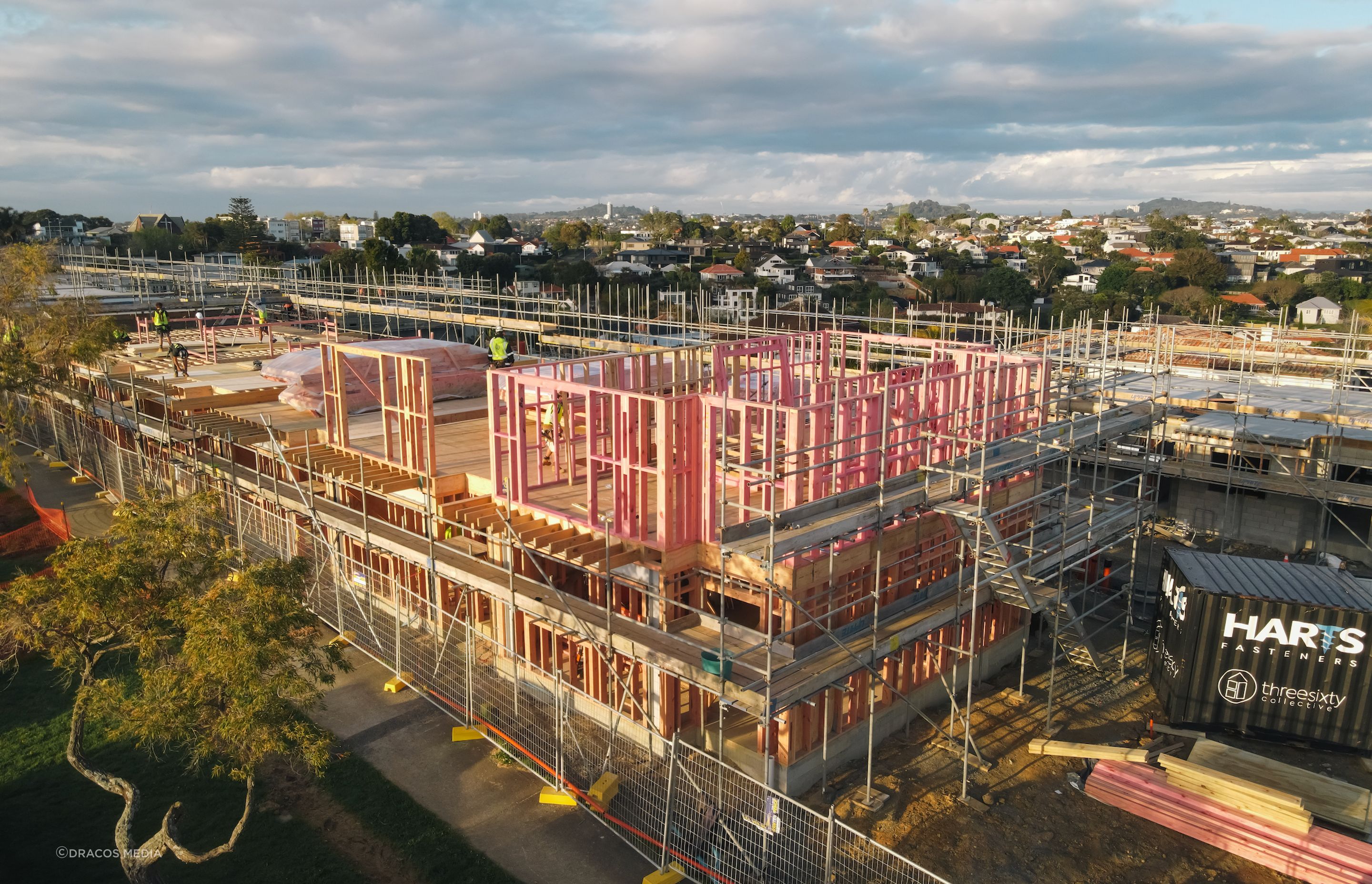 Thanks to an innovative model by Ngāti Whātua Ōrākei, the project creates more affordable home ownership options for their whānau in Ōrākei.