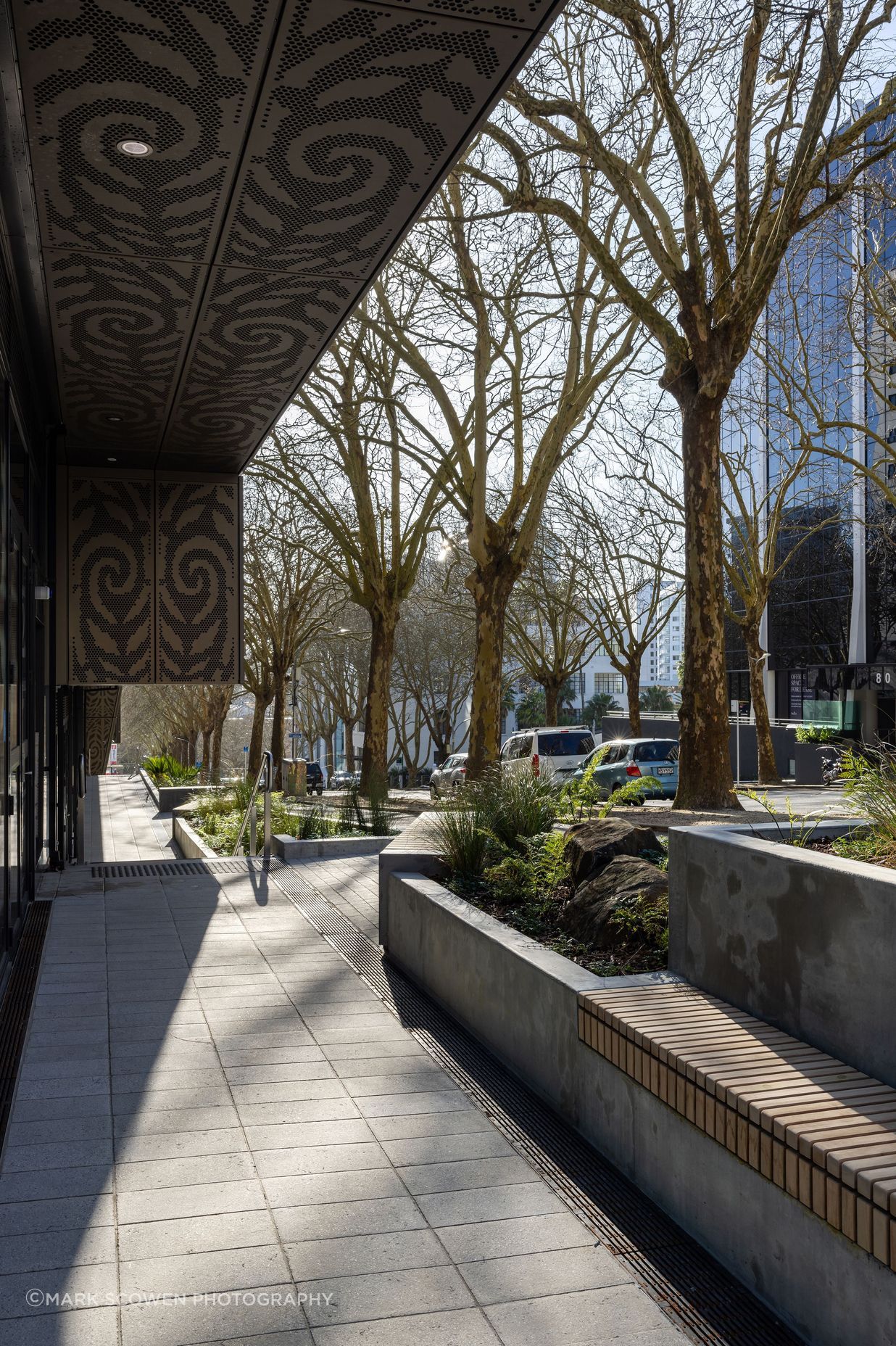 The beautiful koru patterns designed by Katz can be experienced up close along the street frontage of Te Mātāwai.