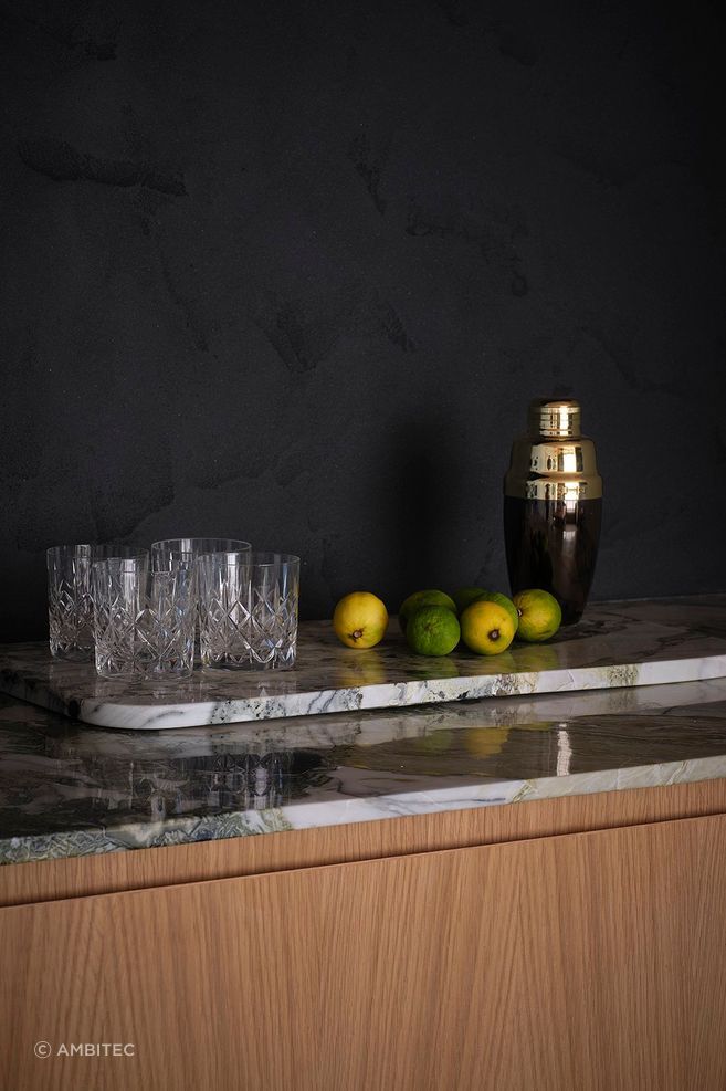 westmereambitecsuave-beautifulblackbar.jpg