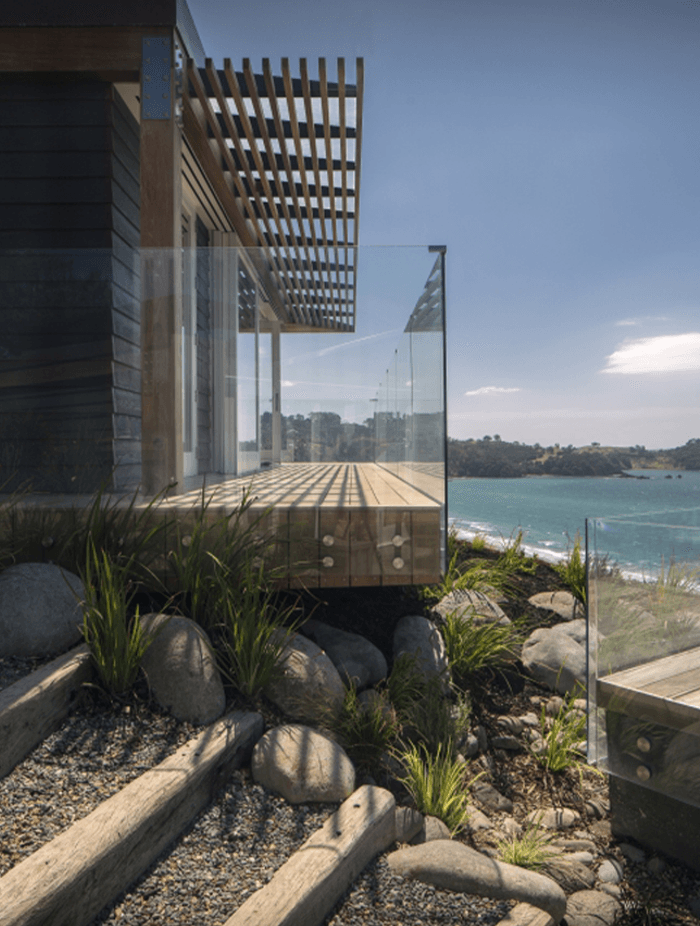 Long white clouds and disquieted countryside