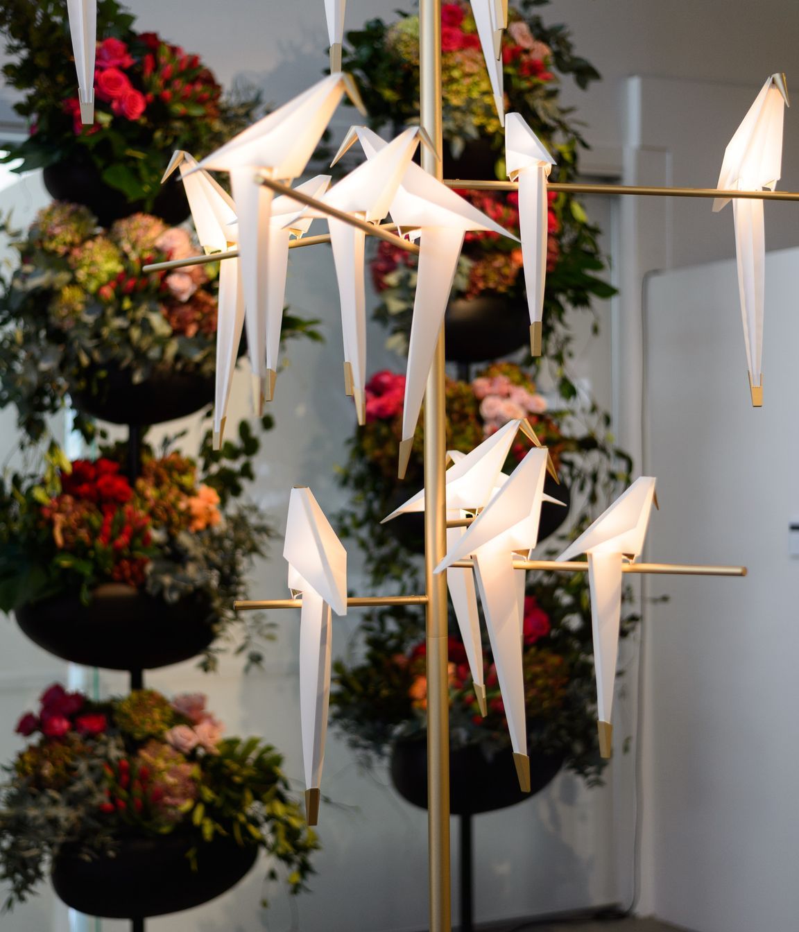 Perch Light Tree by Moooi