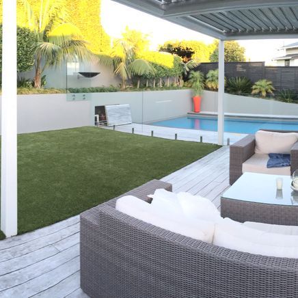 Summer entertaining made easy with artificial grass