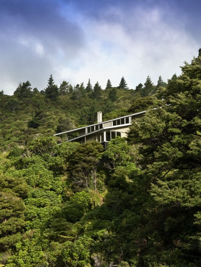 Apple Bay House