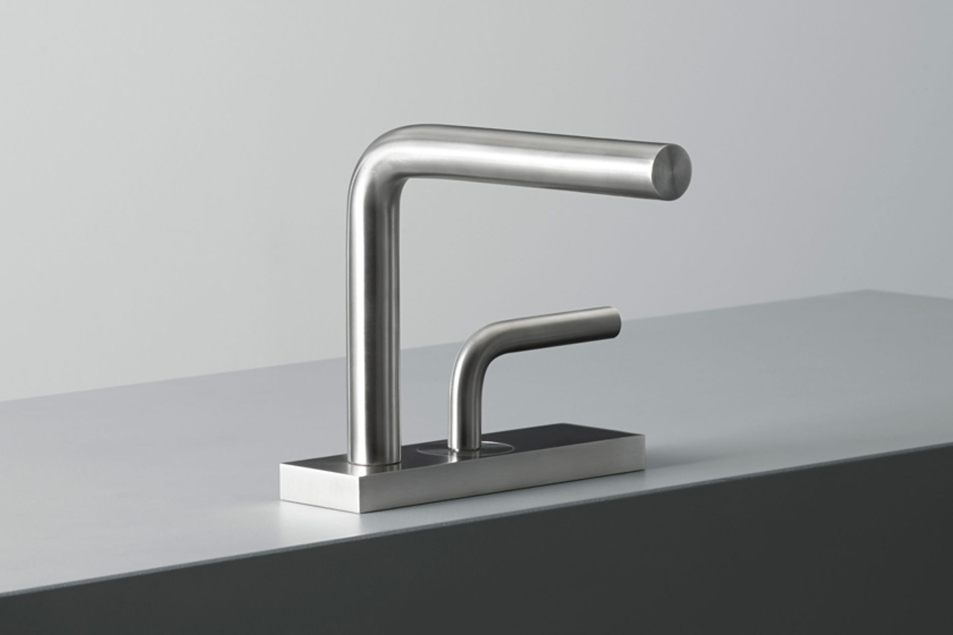 The Levo series by Quadro.