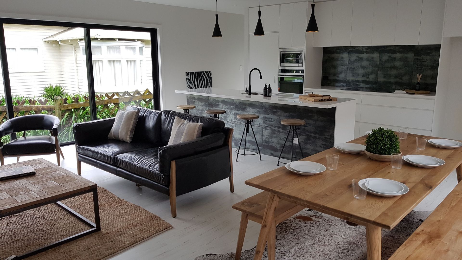 Take a tour of the Northland LongBox video