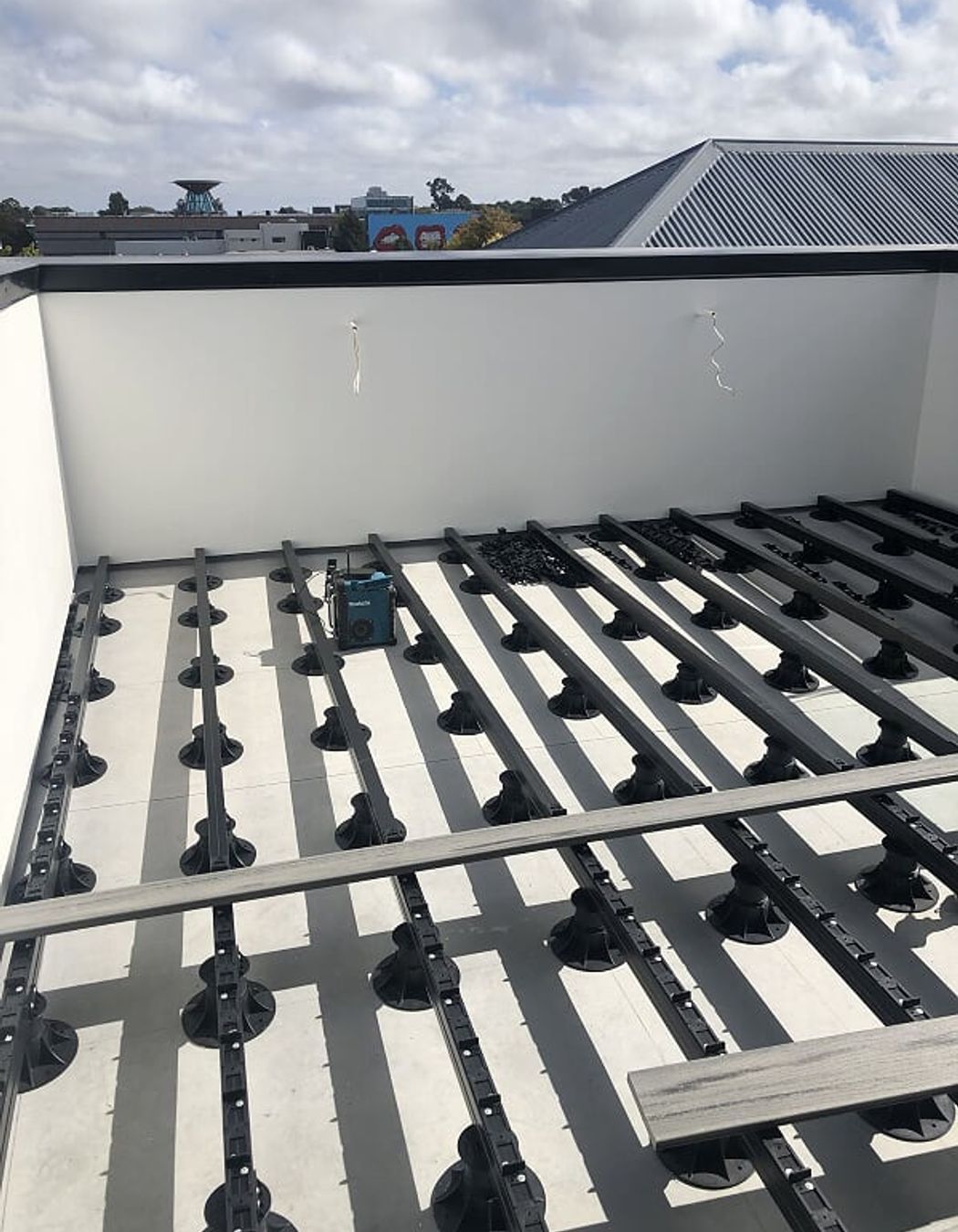 ModWood installation on kit-set aluminium framing system