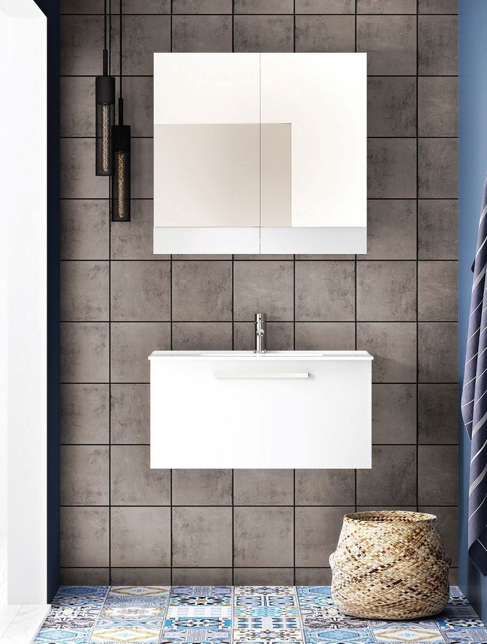 White Gloss from Robertson Bathware