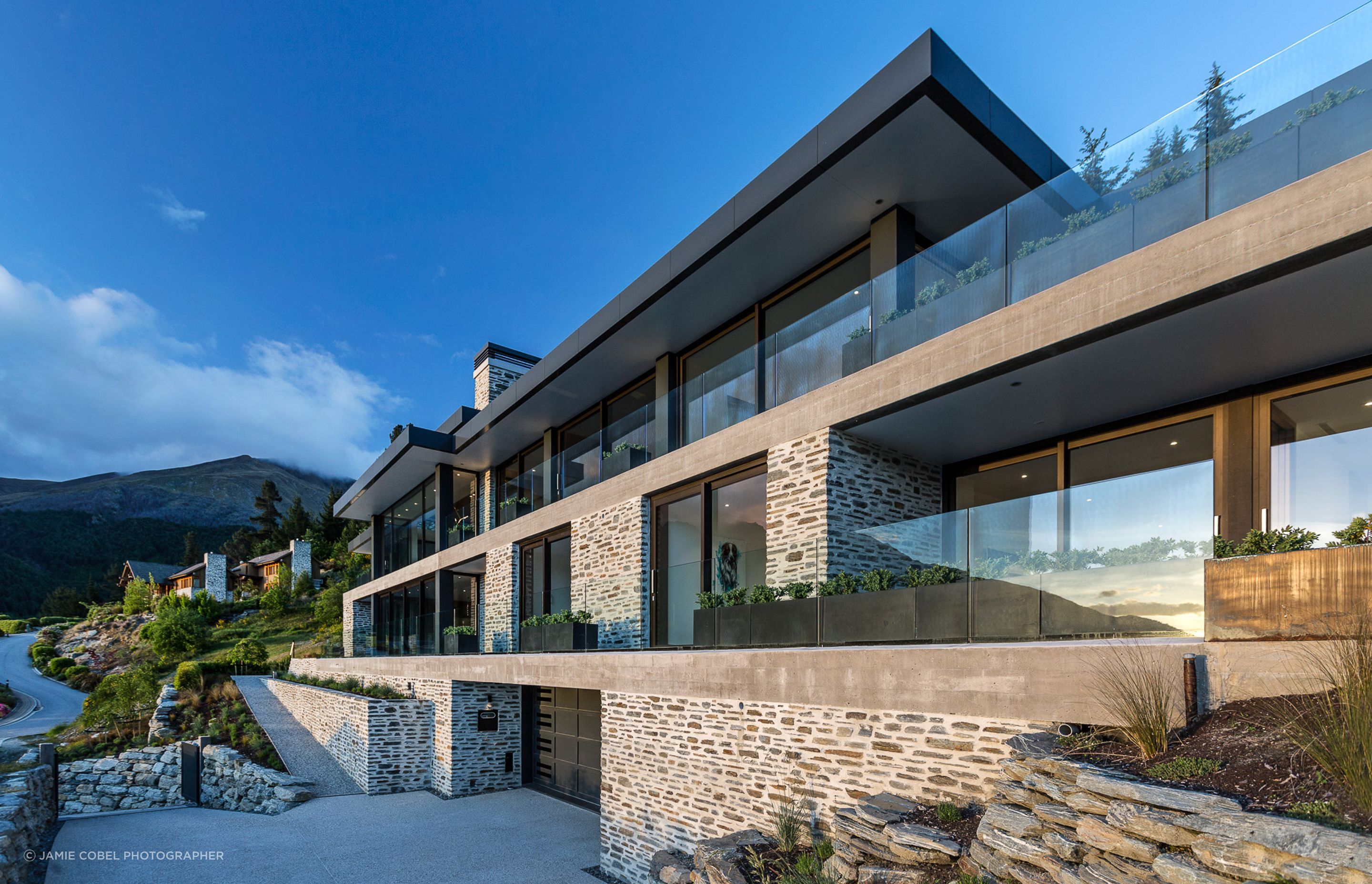 Mason and Wales, Queenstown — a stunning alpine home with exquisite natural stone cladding — Photography by Jamie Cobel