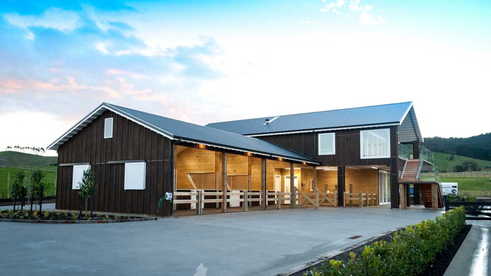 Highgrove Equestrian property with apartment, arena & multiple barns video