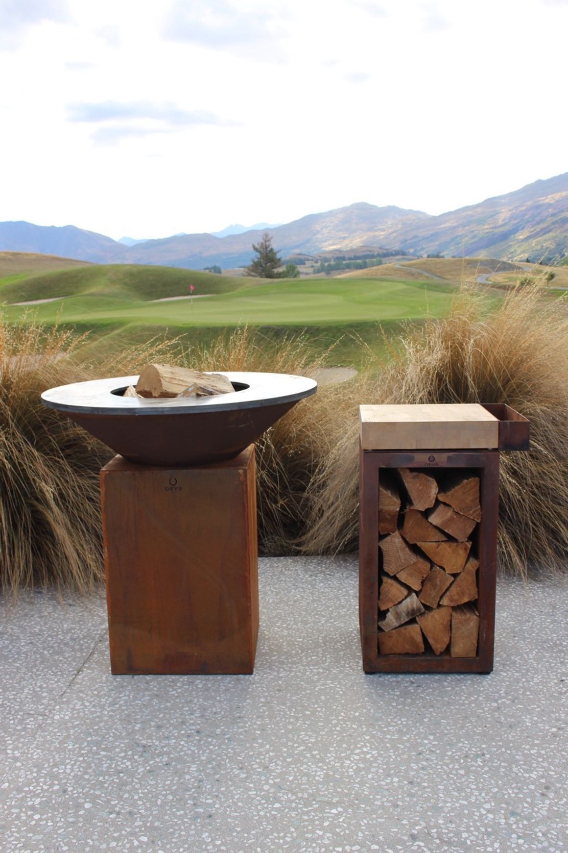 100/100 by Ofyr Outdoor Fire and Grill