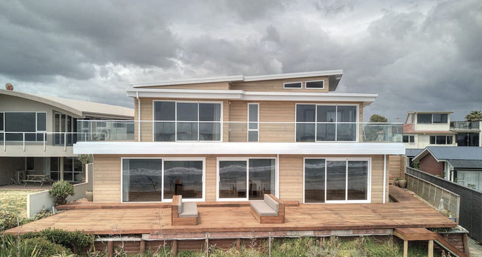 Oceanbeach House banner
