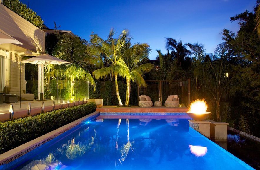 Resort Style Pool - Northcote