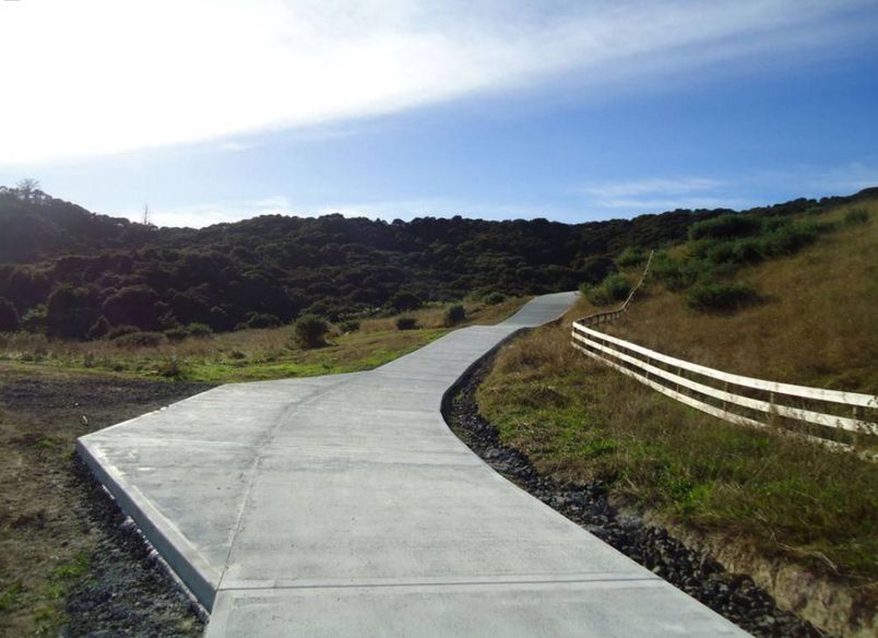 1Km Long Driveway