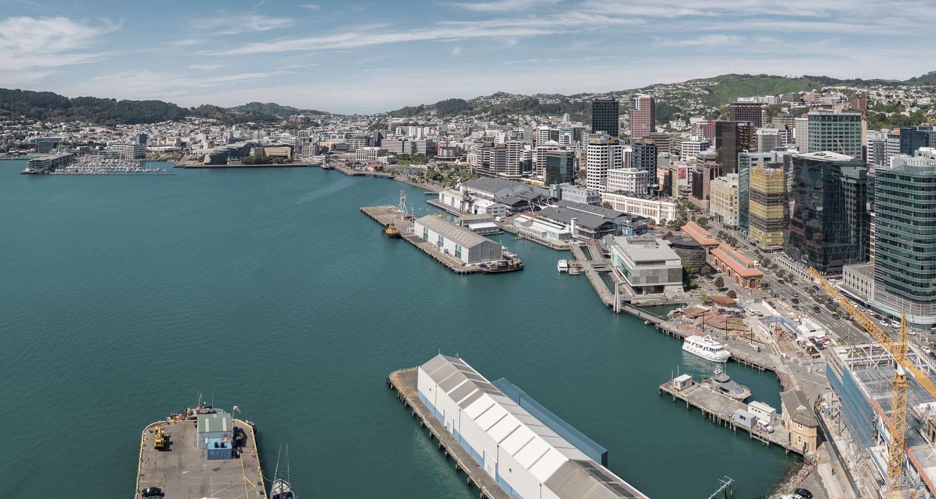 20 Customhouse Quay banner