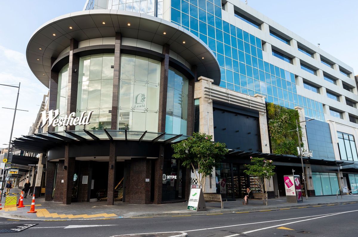 277 Broadway, Westfield New Market