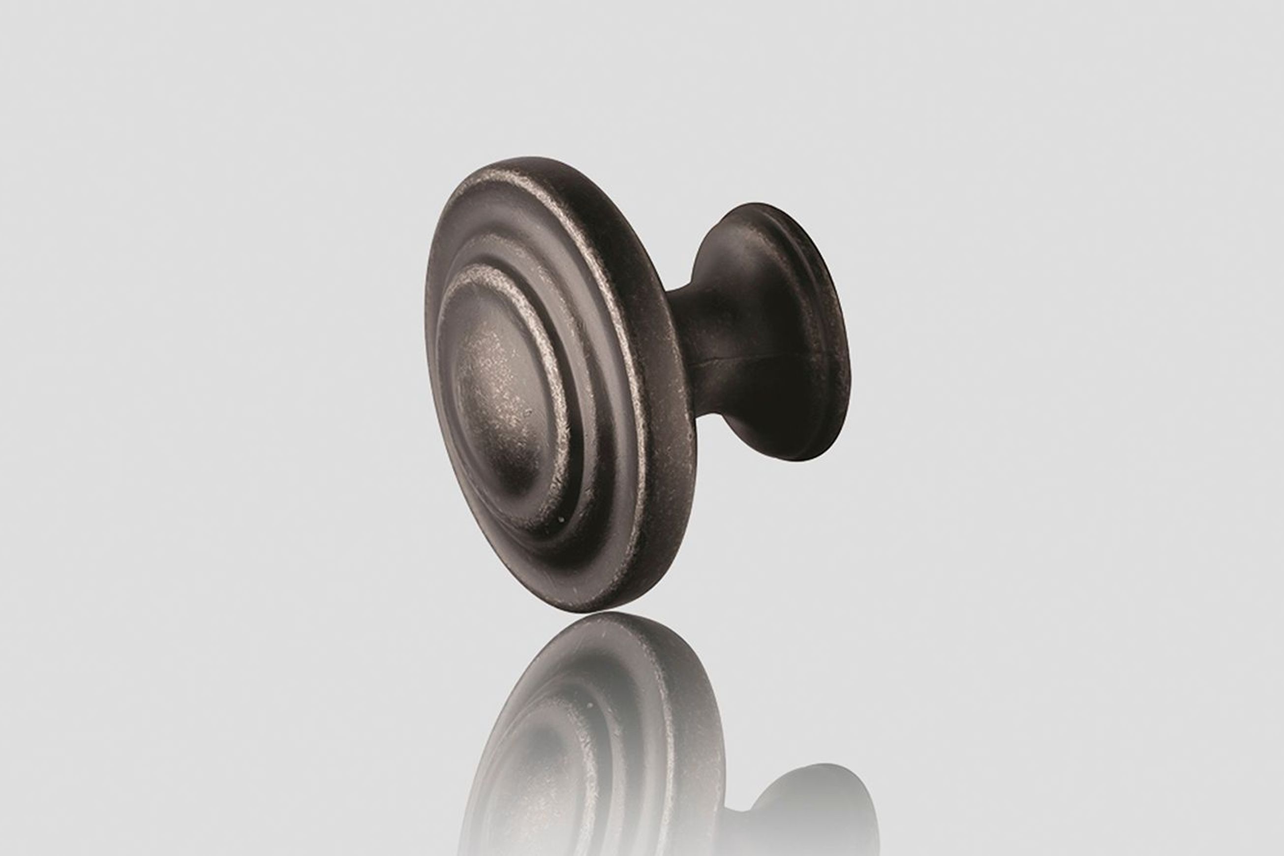 Cabinet Knob: 3801