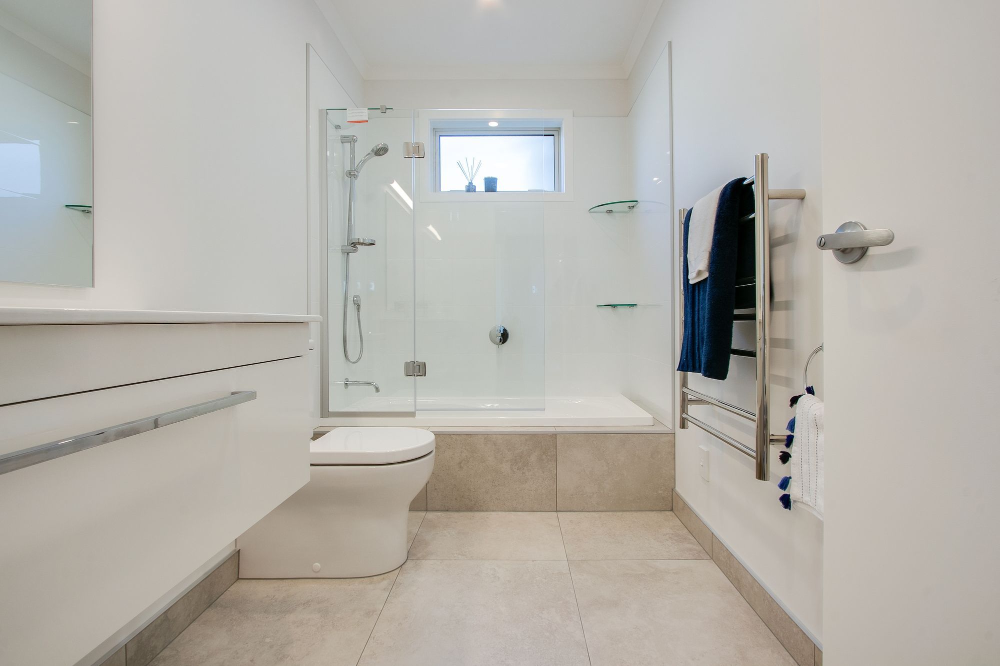 Main bathroom