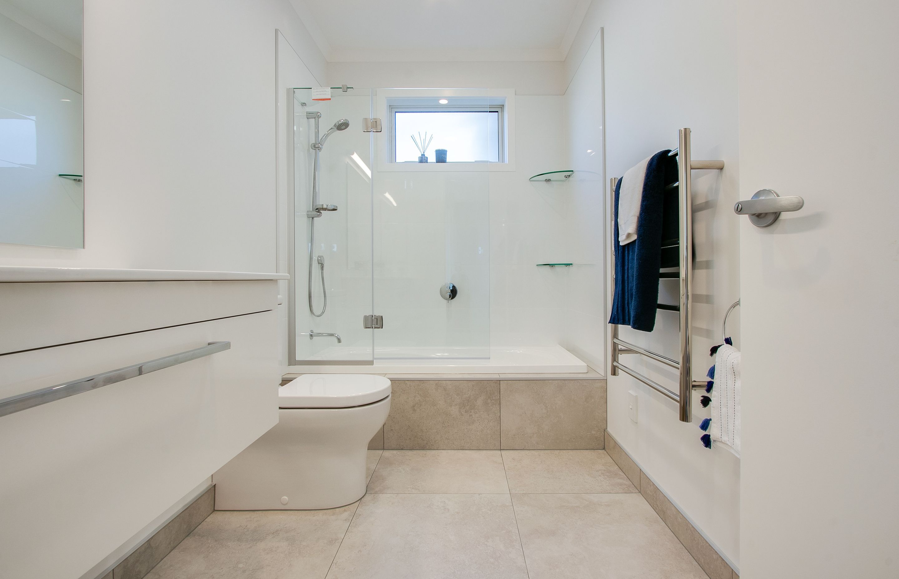 Main bathroom