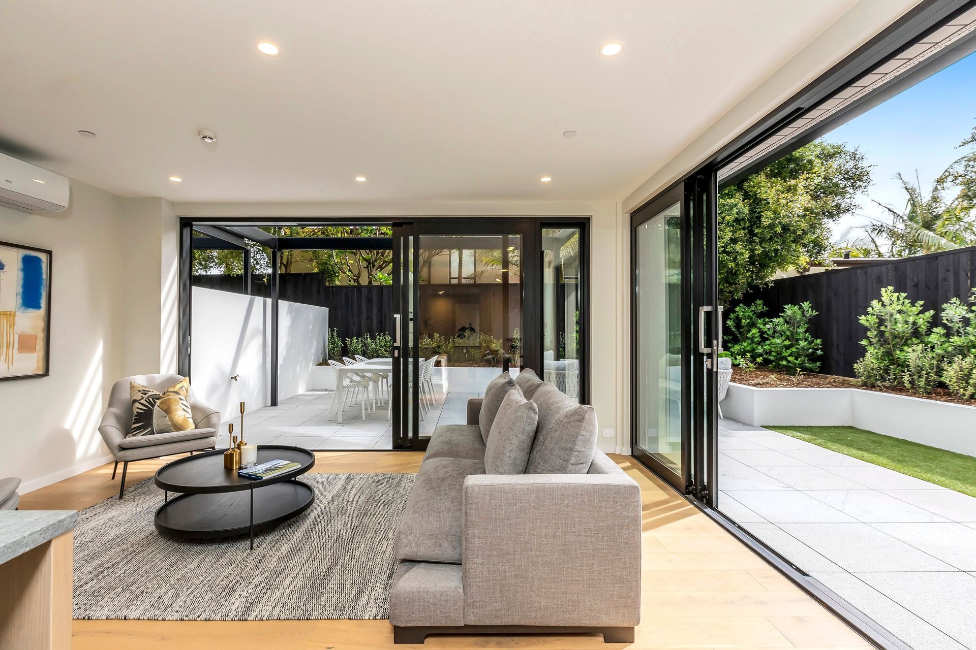 The garden apartments incorporate private gardens, while the others have access to a carefully landscaped communal garden and barbecue area.