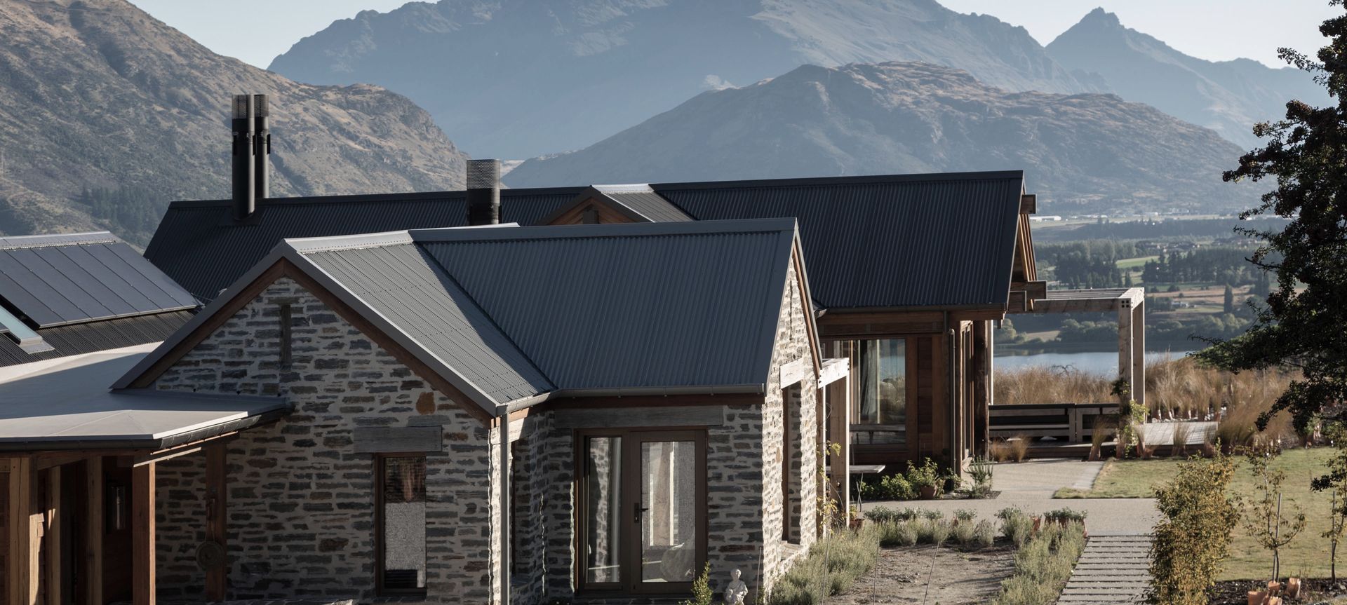 Lake Hayes | Mason & Wales Architect banner