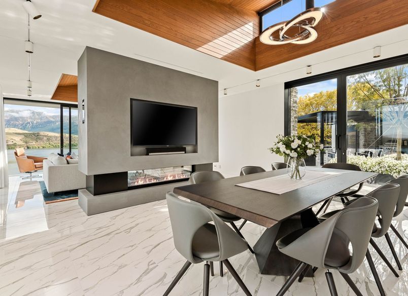 A Beauty on Lake Hayes